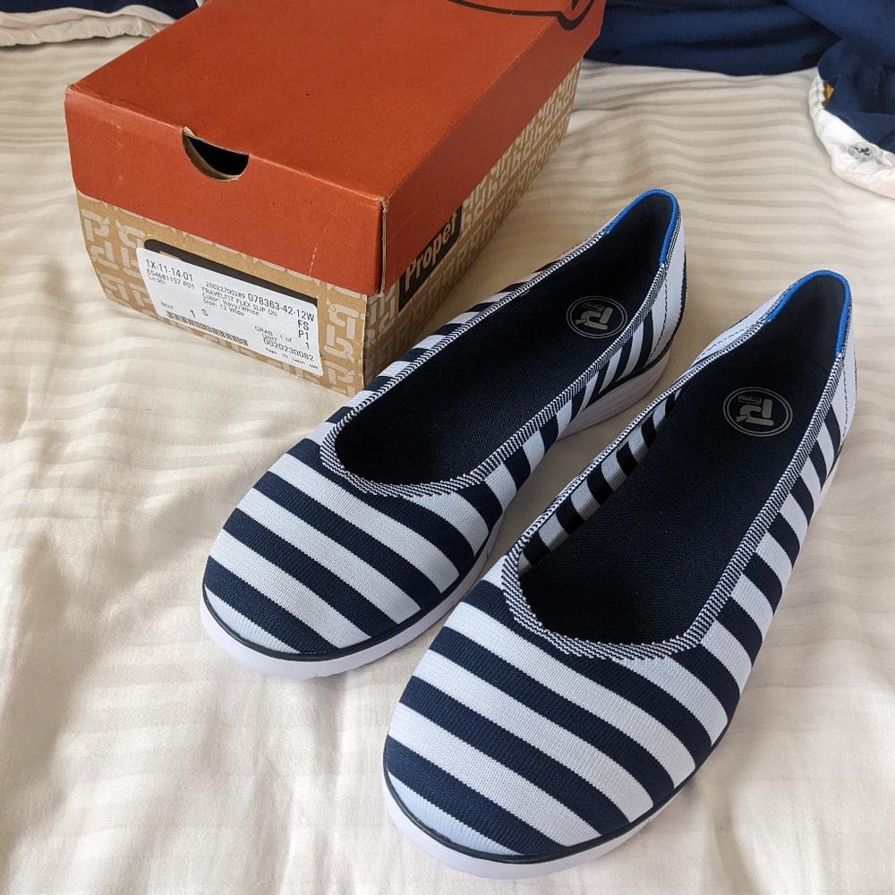 Propet Nautical Blue White Stripe Athletic Sneaker Ballet Flats 12 Wide. new